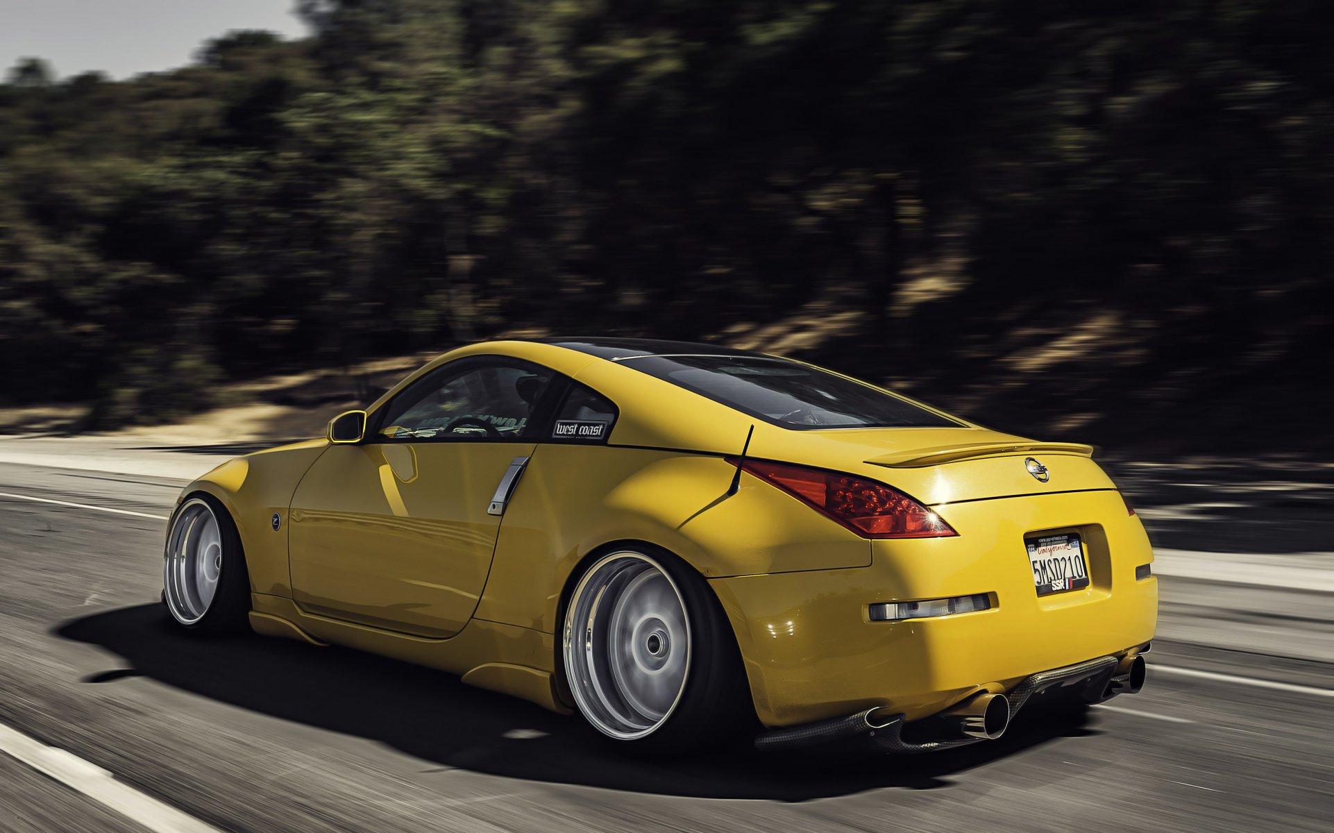 nissan 350z позиция ниссан желтый дорога скорость в движение