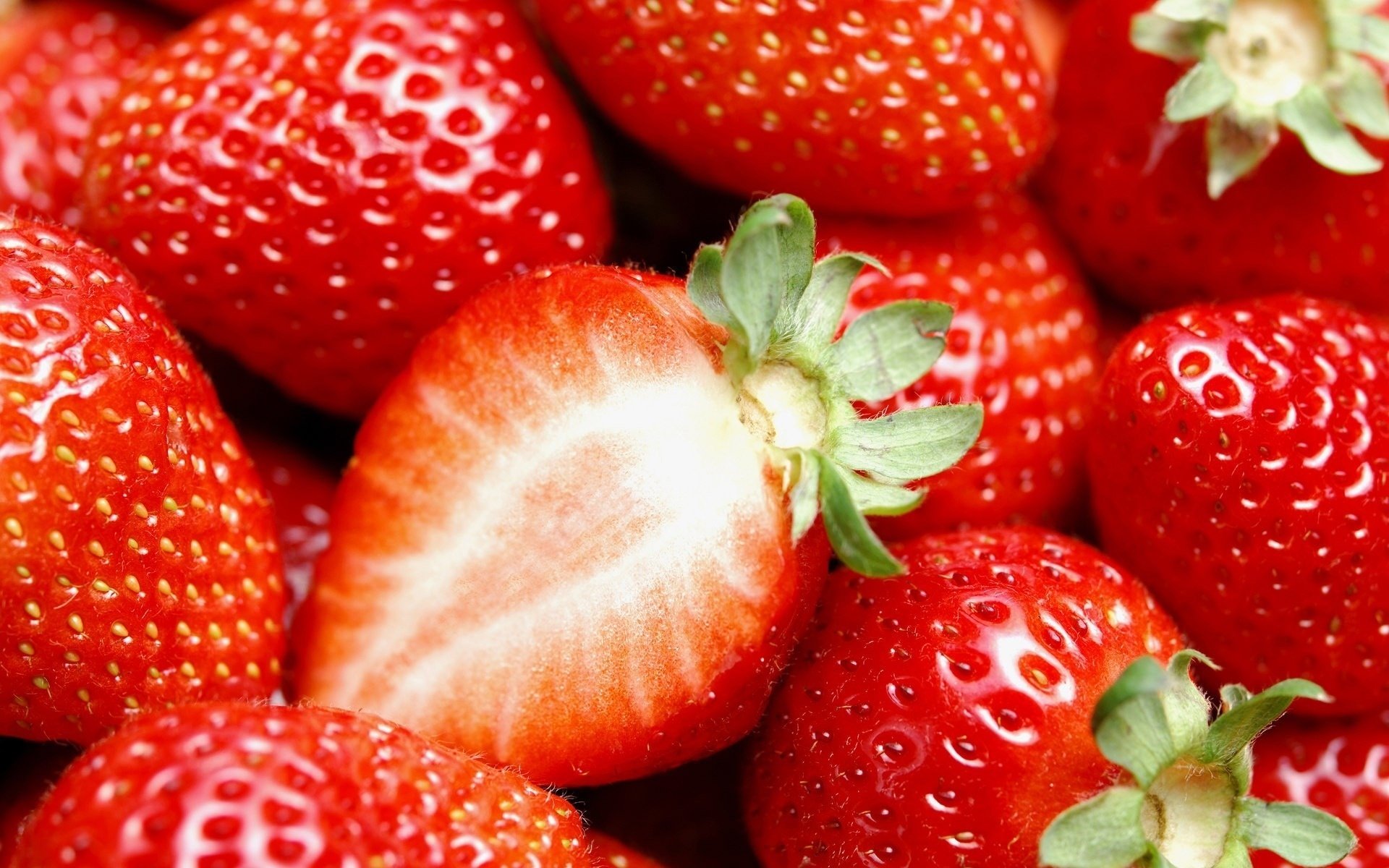 macro strawberry berries fruit