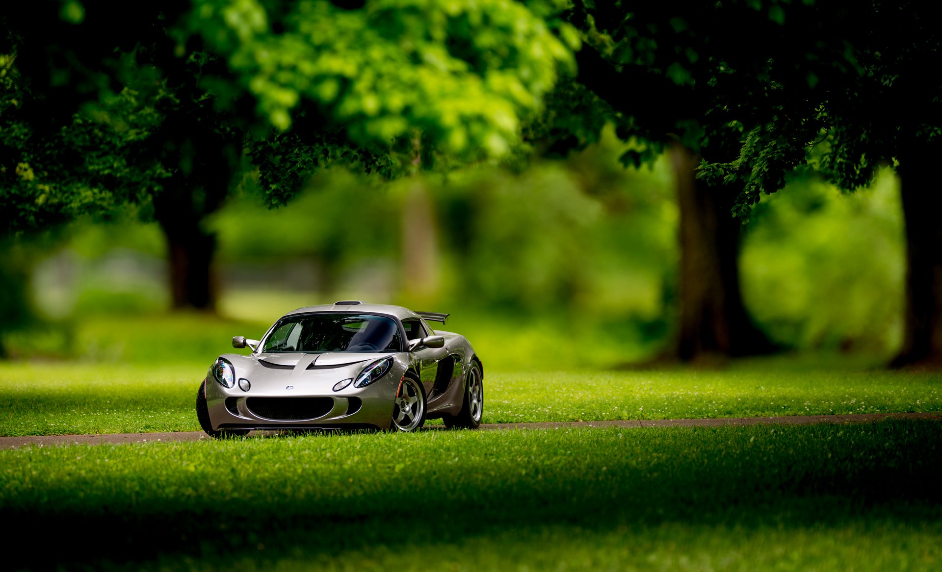 lotus exige front silvery