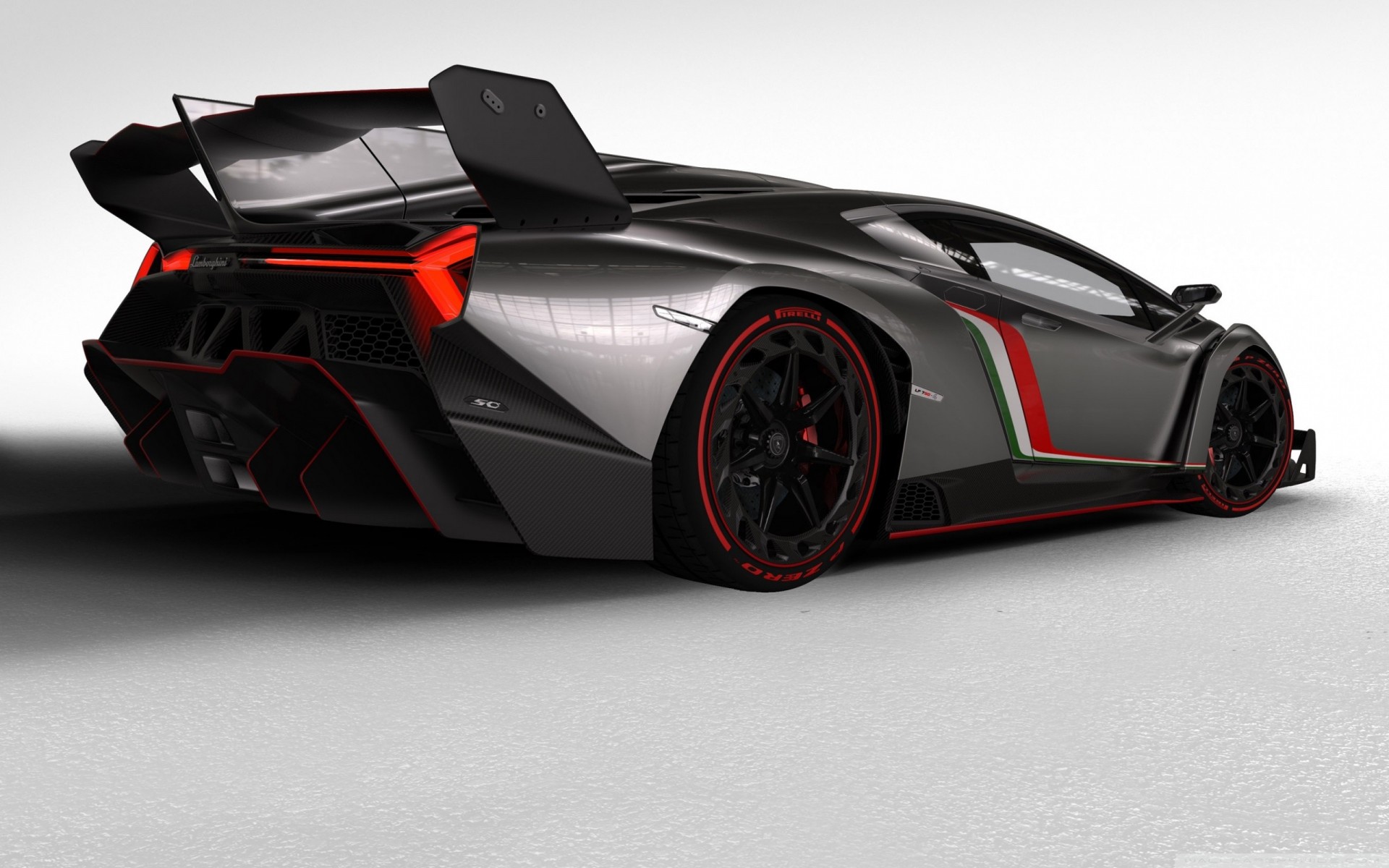 posteriore veneno lamborghini 2013