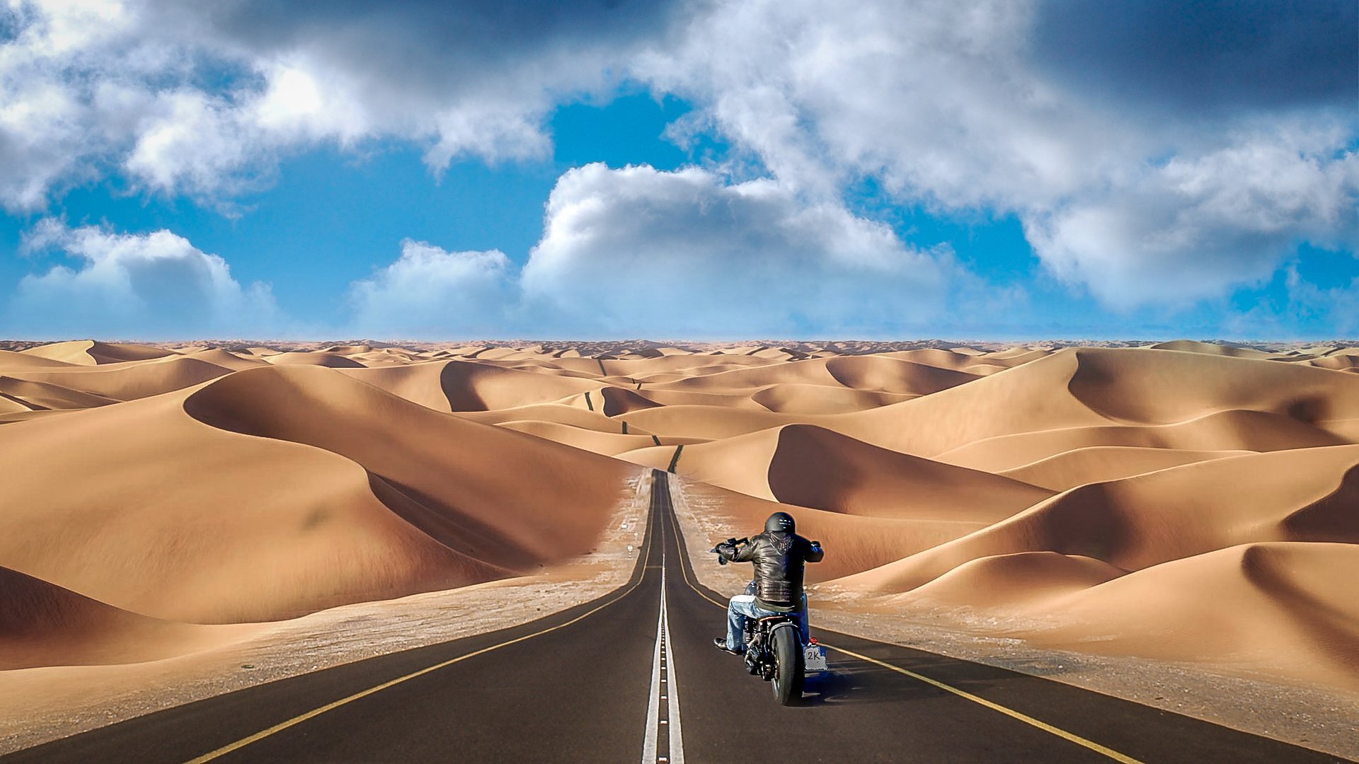 fotografo andrés nieto porras foto moto motociclista strada percorso deserto barchanas colline sabbia collage photoshop