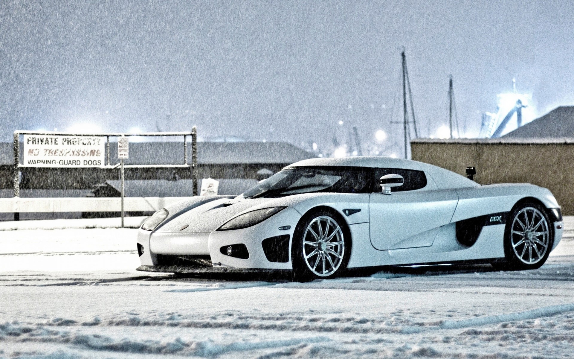 auto śnieg zima koenigsegg ccx