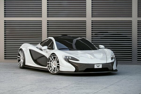 McLaren takes a break from the owner at the walls of the parking lot