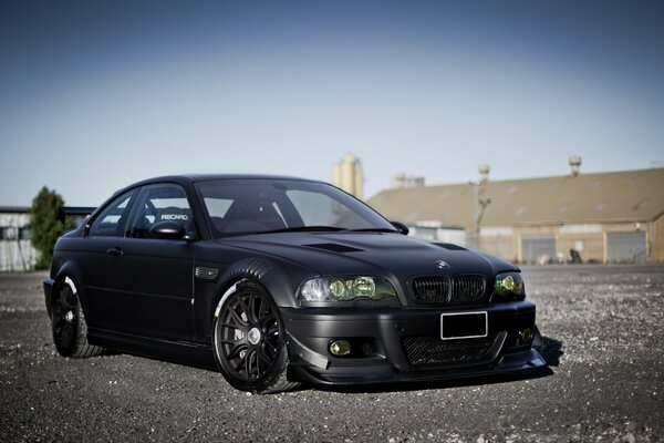 Getunter schwarzer bmw e46 m3