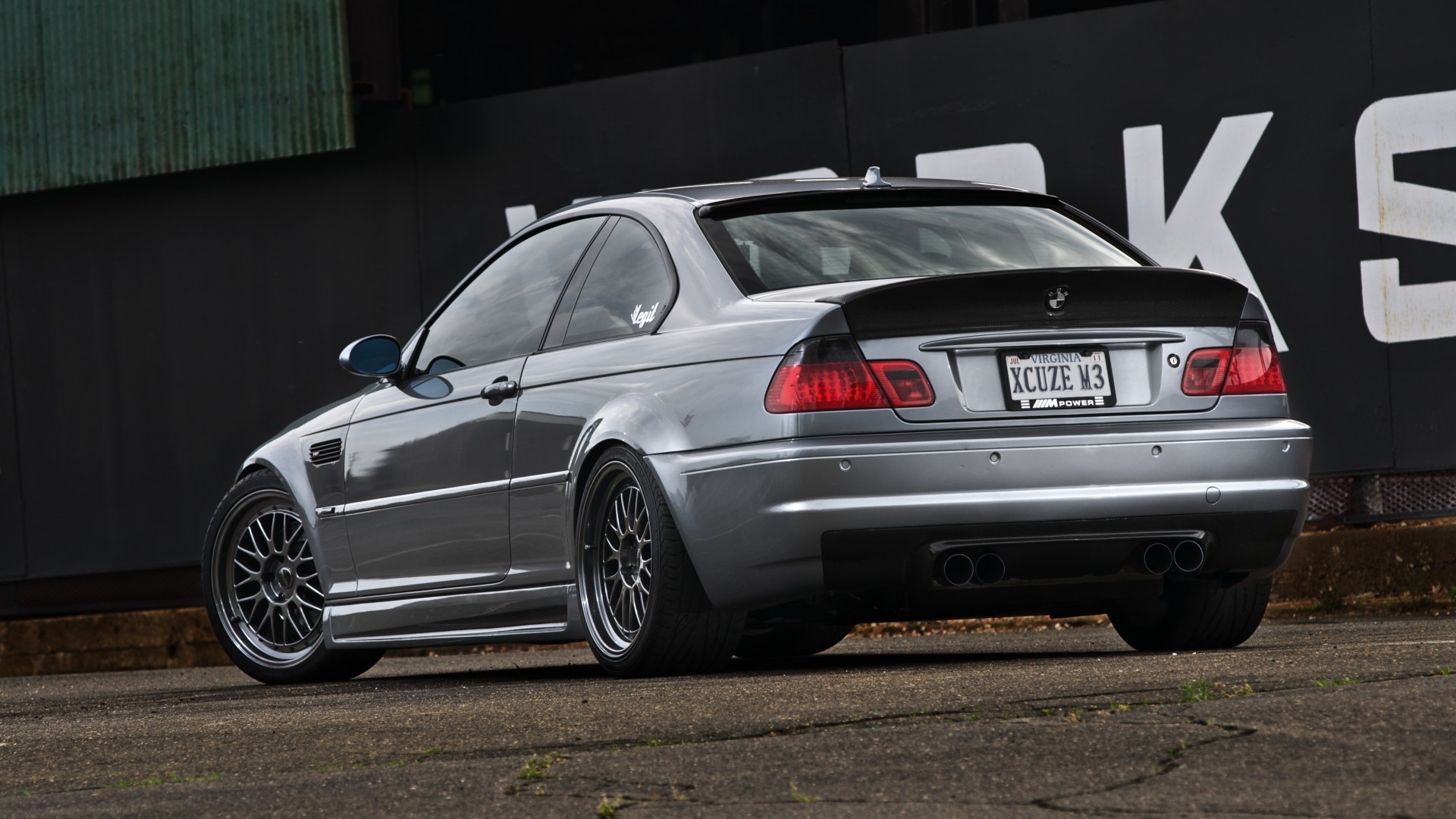 voiture bmw roues