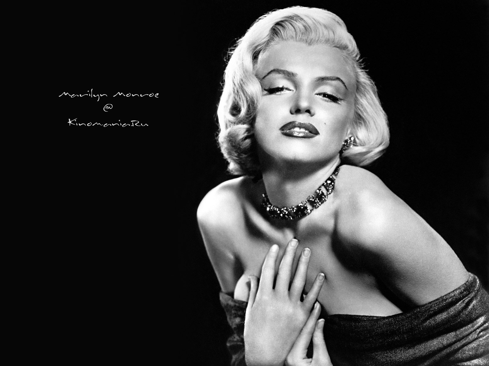 marilyn monroe black and white girl actress star centerfolds look smile blonde women eyes face portrait