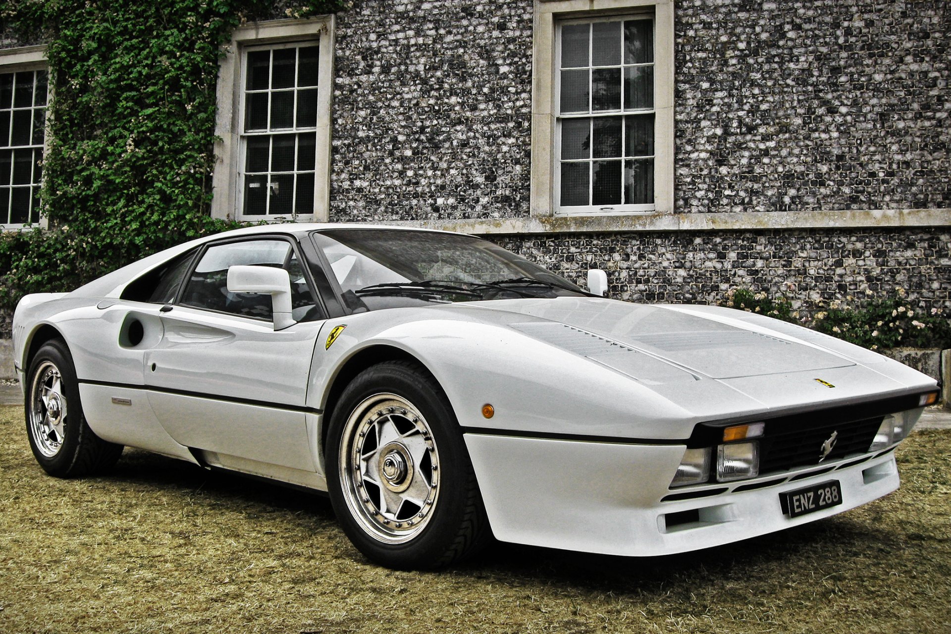 ferrari gto white old house front