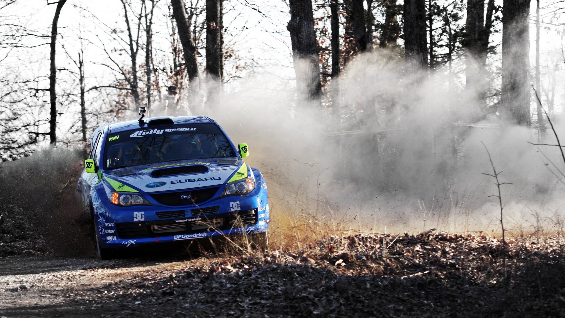 ubaru impreza wrc rally rally auto skid polvere alberi anteriore subaru fari