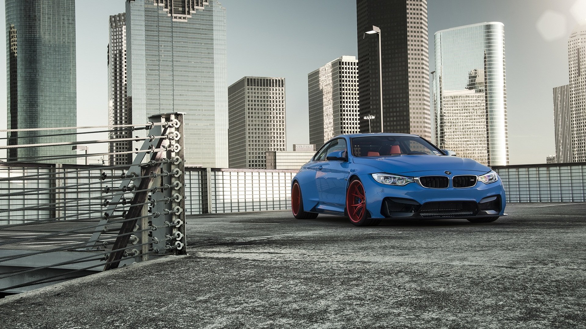 bmw gtrs4 vorsteiner widebody séance photo bleu soleil avant