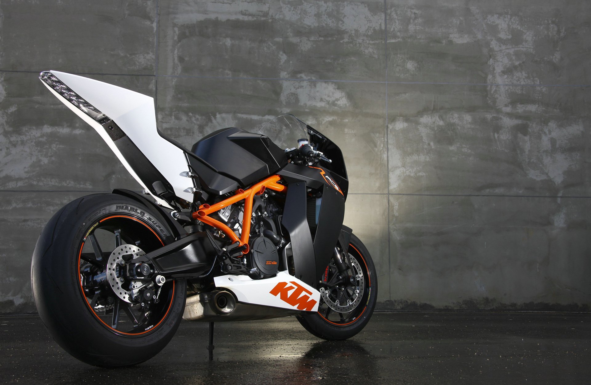 ktm rc8 2009 ktm sportbike motorrad moto österreich motorrad hi-tech fahrrad motorrad