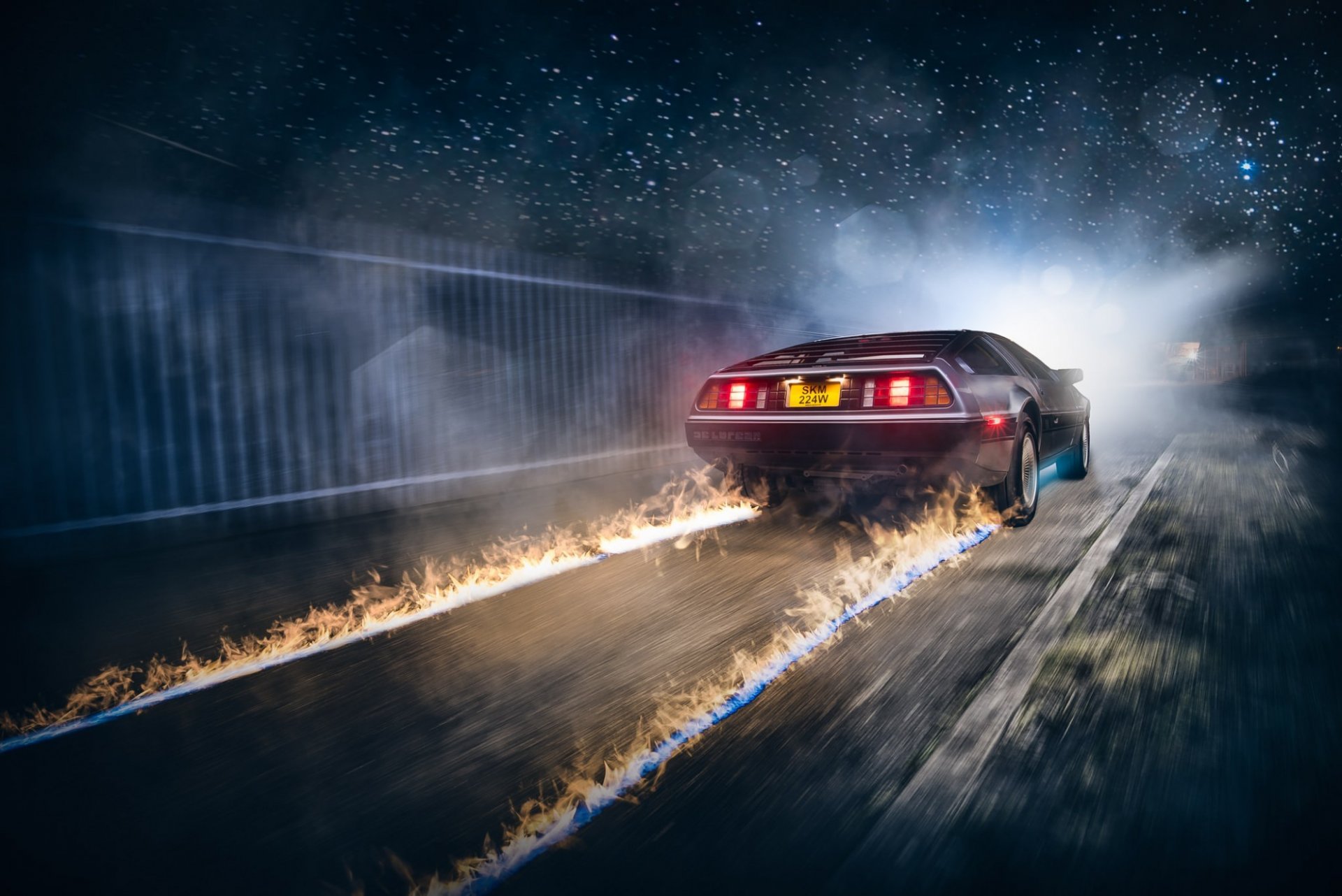 delorean dmc-12 feuer auto nigth licht von hinten zurück in die zukunft