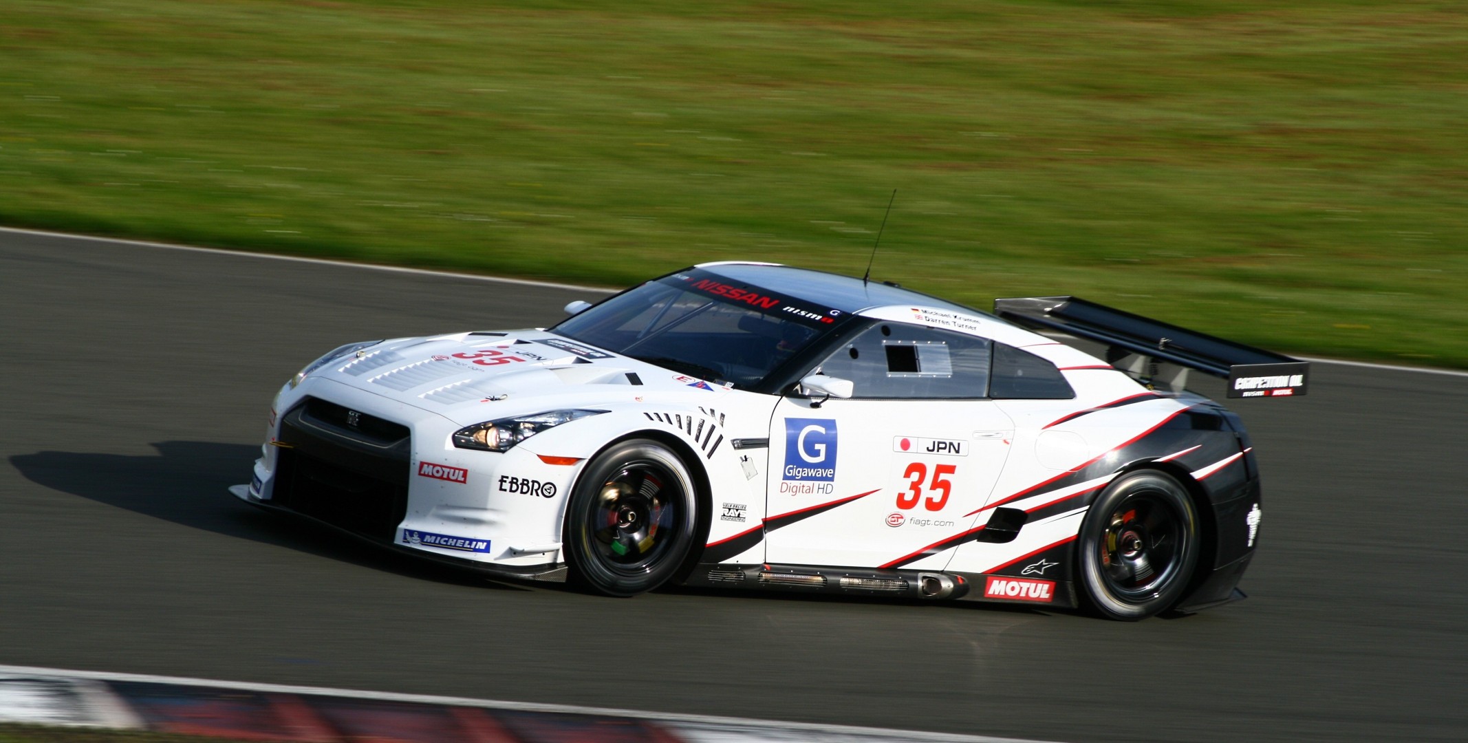 uper gt nissan 2013 samochód obraz