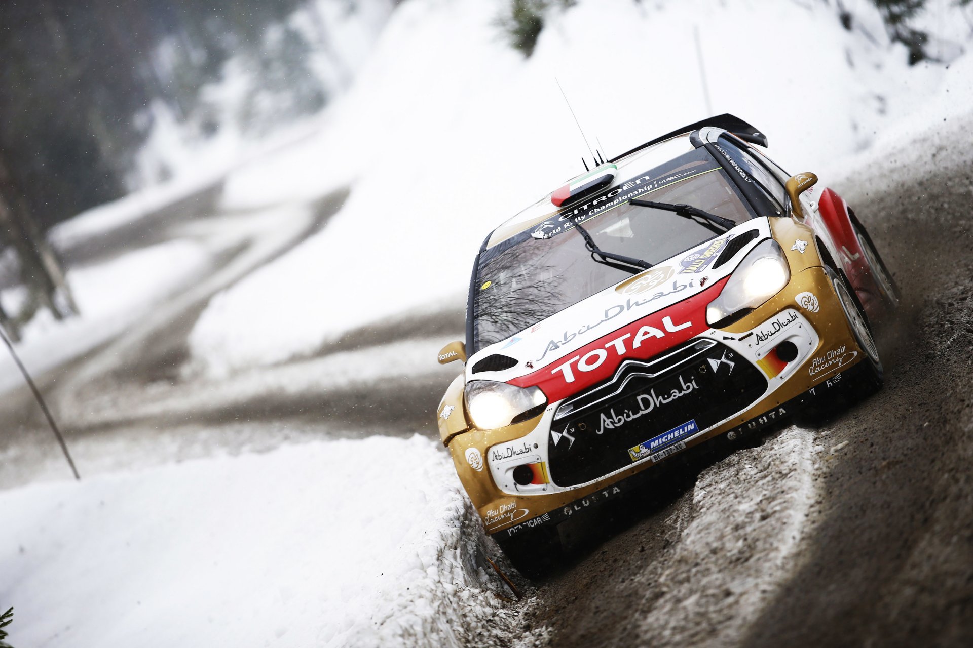 citroen ds3 wrc rally rally coche deporte auto delantero completo invierno nieve frío