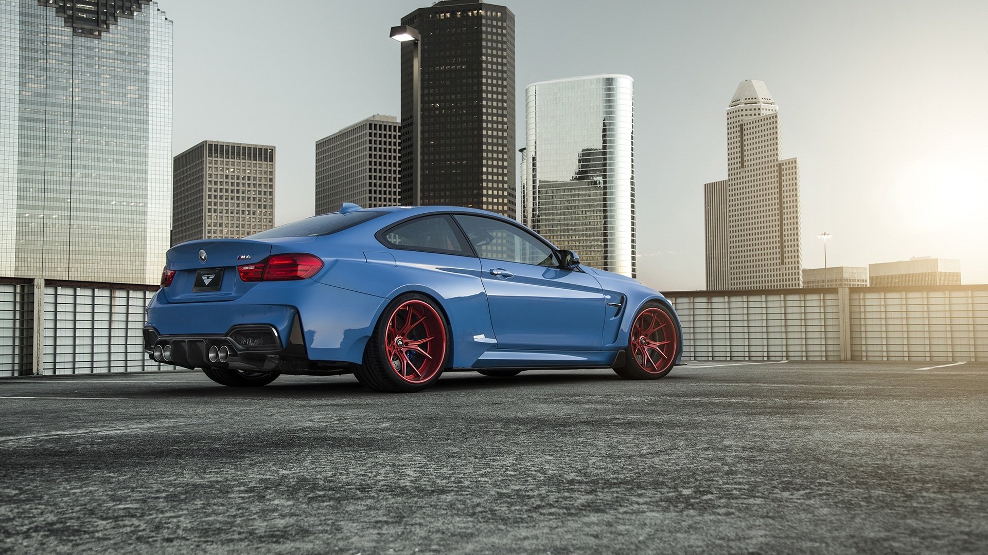 bmw gtrs4 vorsteiner widebody sesja zdjęciowa niebieski słońce tył