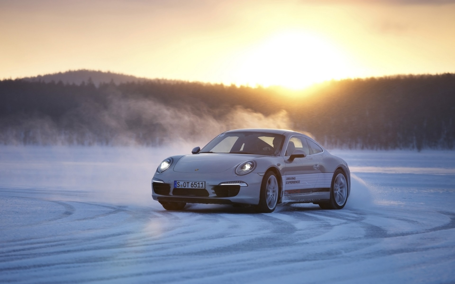 porsche snow 2013