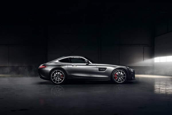 Mercedes-benz amg gt s 2016 дерзкая классика