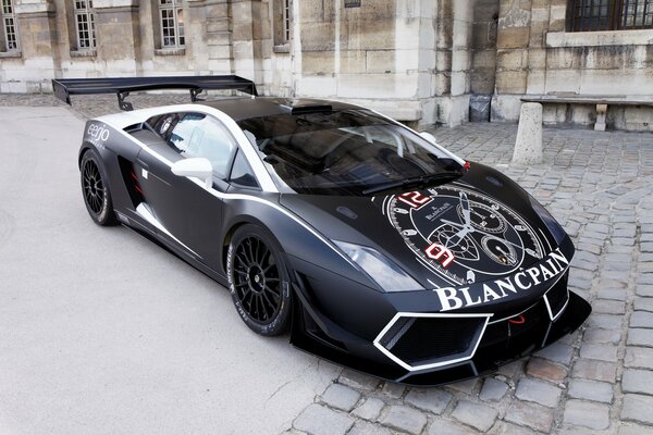 Matte Black Lamborghini Gallardo