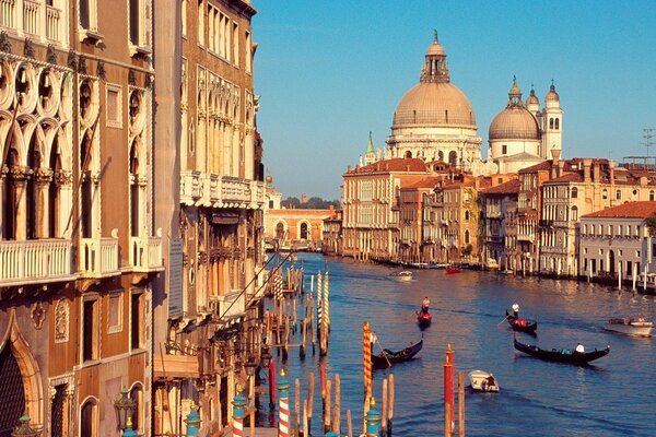 A beautiful morning in Amazing Venice