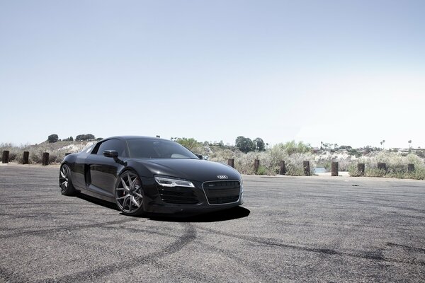 Black audi r8 sports car