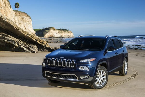 Jeep Cherokee am Meer