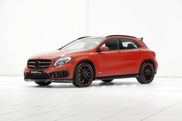 Rouge vif Mercedes-benz x156 2015