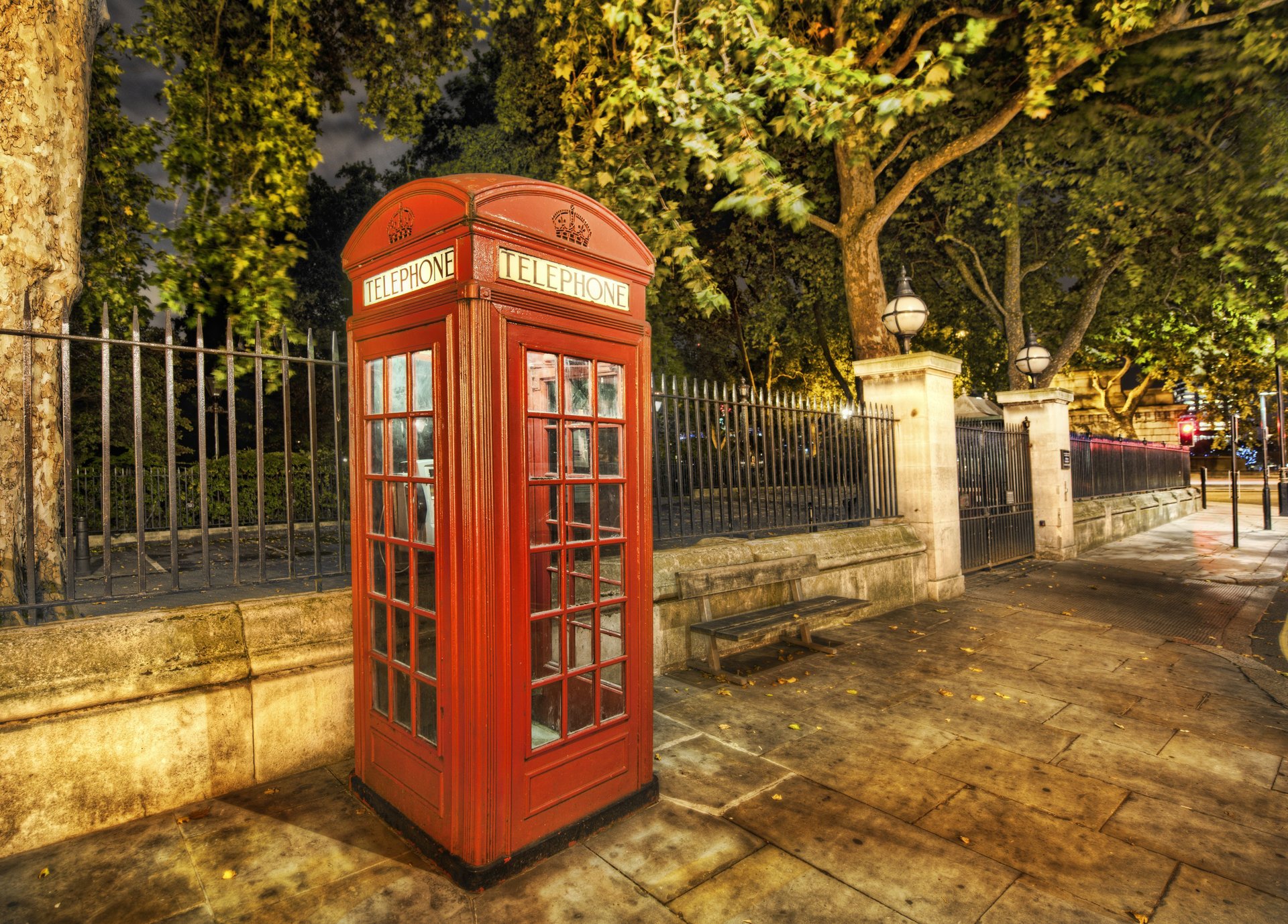 londres routes cabine été téléphone rue cabine téléphonique photo route banc arbres parc villes