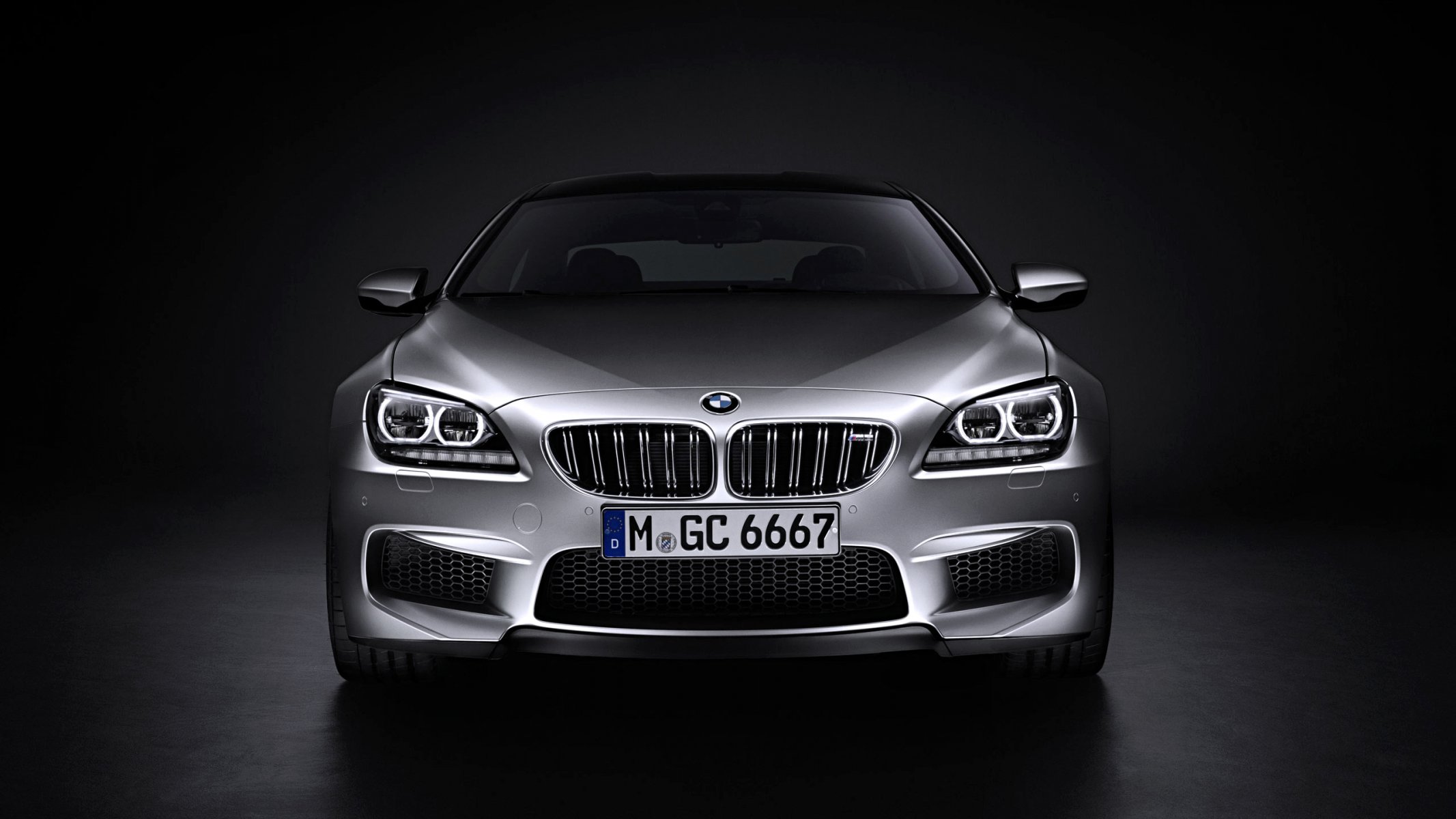 bmw m6 auto voiture bmw argent avant phares capot logo nombre gris