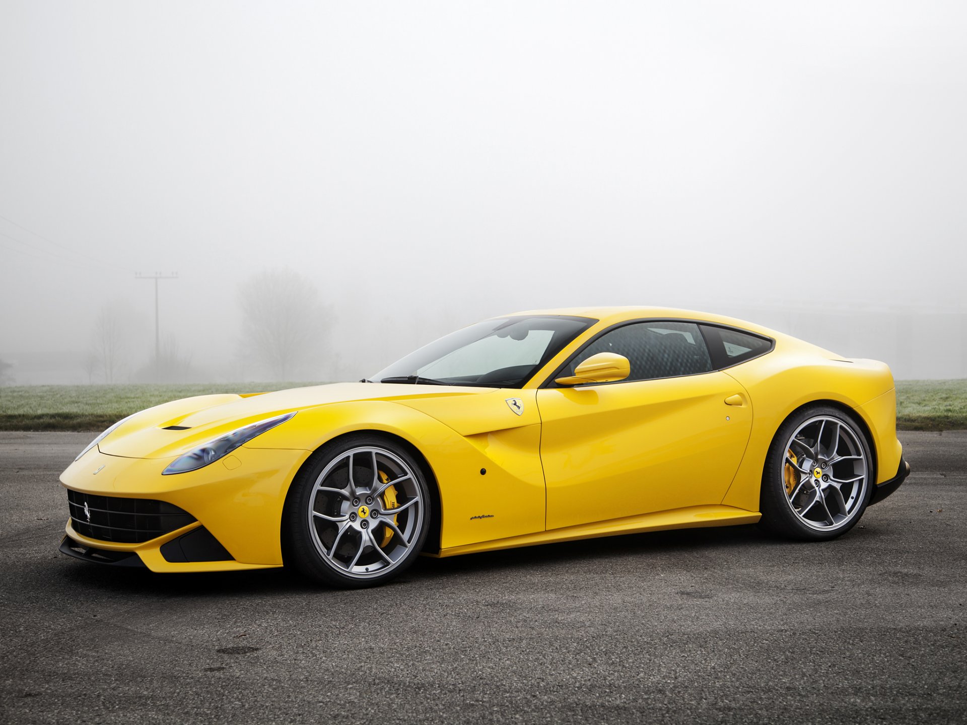 ferrari f12berlinetta giallo novitec rosso