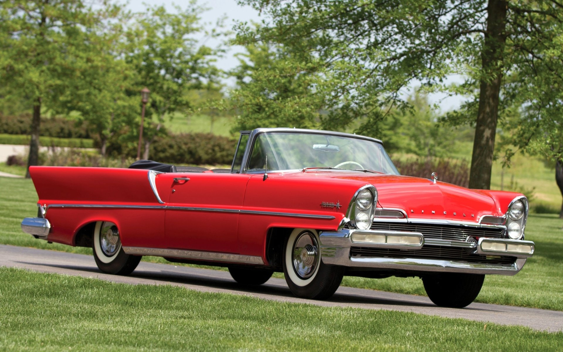 lincoln premiere convertible 1957 red front