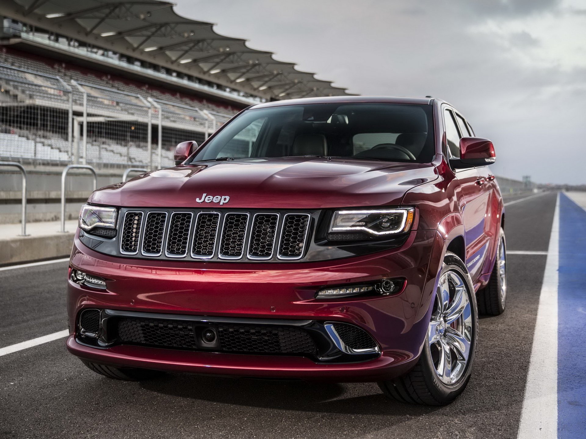 jeep grand cherokee cento anteriore potente