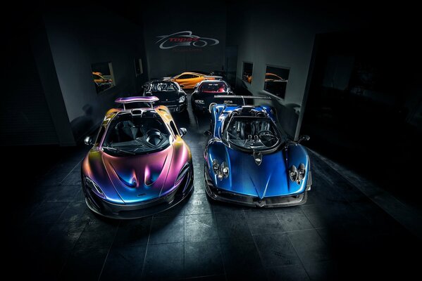 McLaren Probe porsche Bugatti McLaren Supercars salon