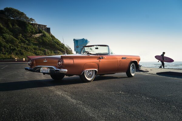 Ford thunderbird 1957. An old friend