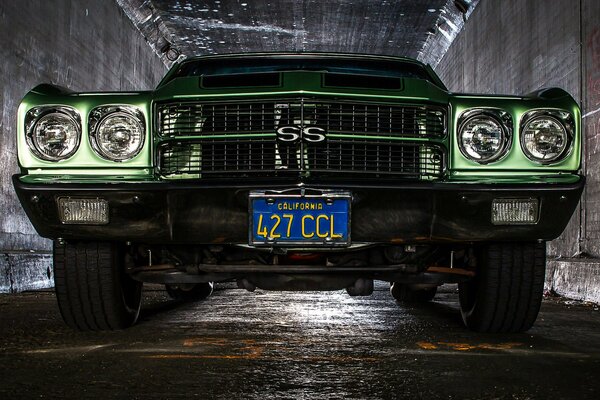 Voiture rétro. Chevrolet vert