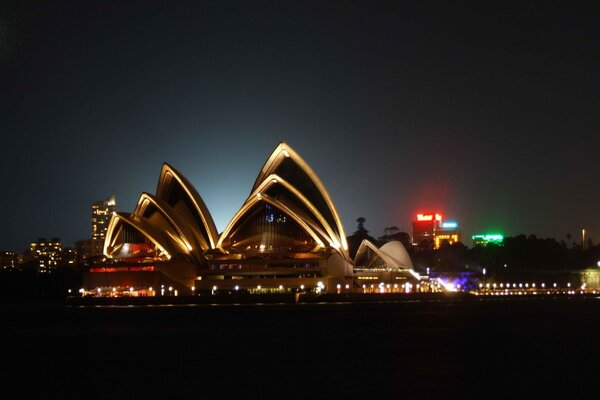 Australia in night weather