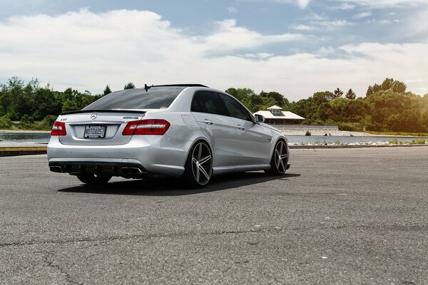 Gray Mercedes Benz with cool wheels