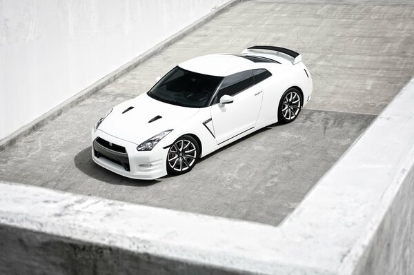 Imagen del coche Nissan blanco