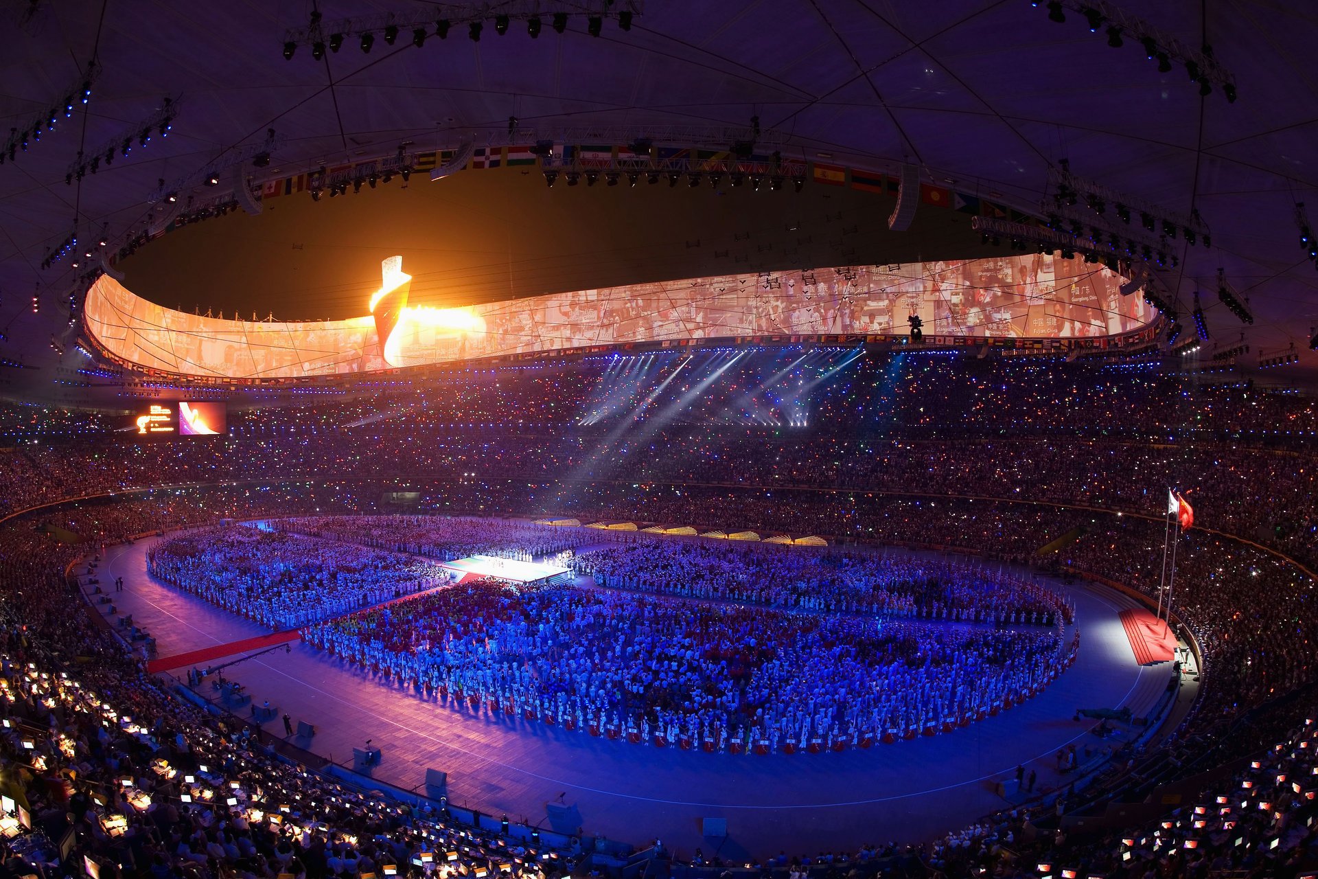 apertura de los juegos olímpicos estadio beijing deportes juegos olímpicos 2011 luces espectáculo proyector personas