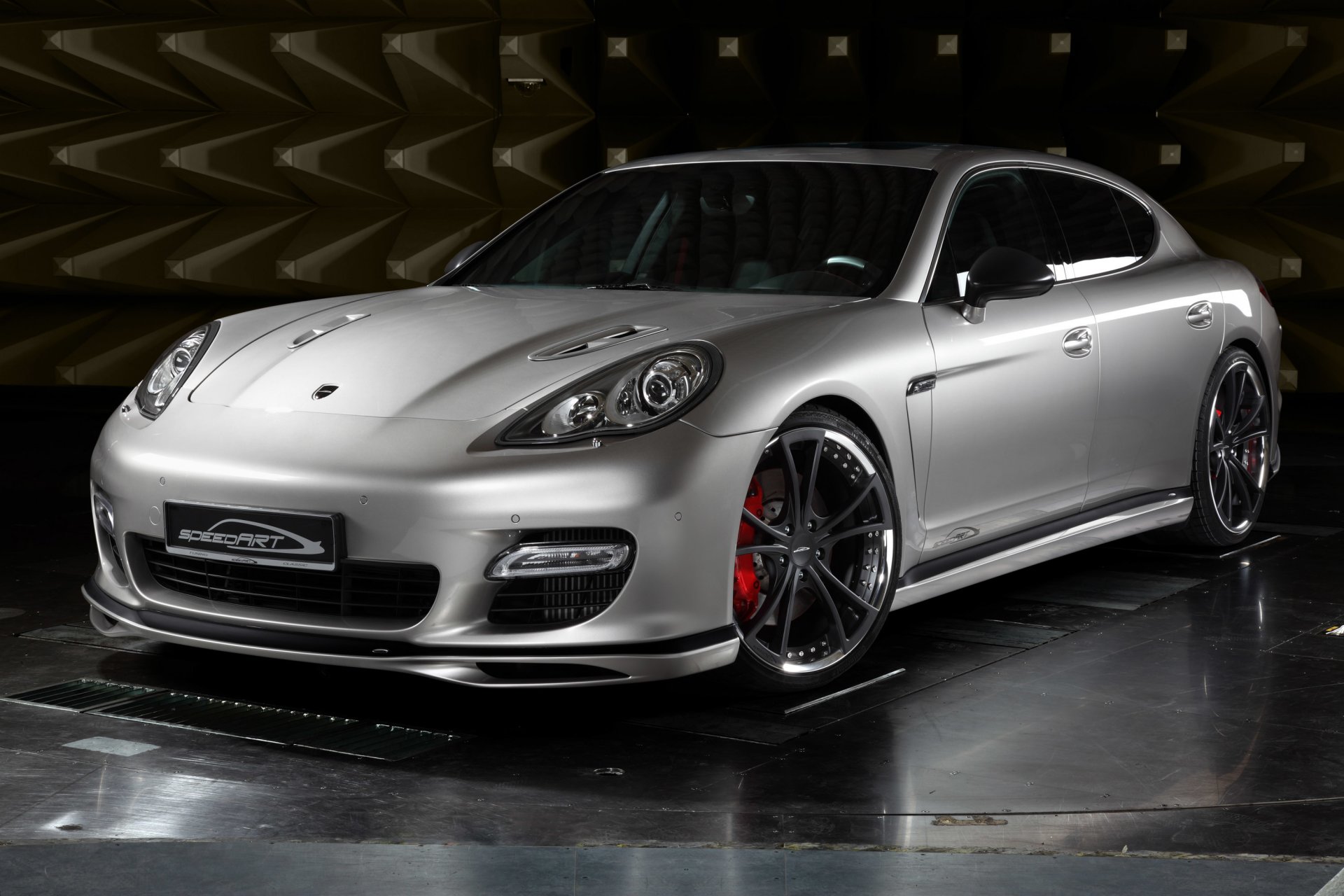 porsche panamera argento speedart porsche panamera argento messa a punto