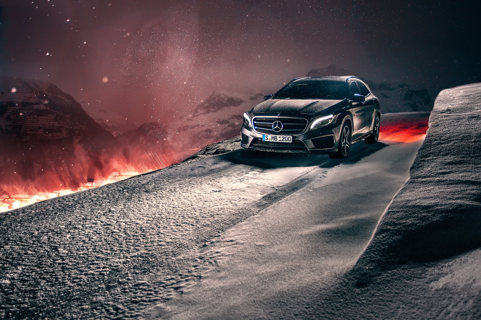 mercedes-benz gla crossover winter mountain night snow