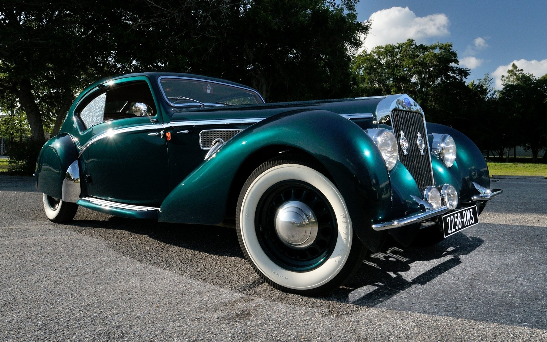 delage d8 aerodynamiczne coupe przez letourneur &; marchand 1937 przód retro tło