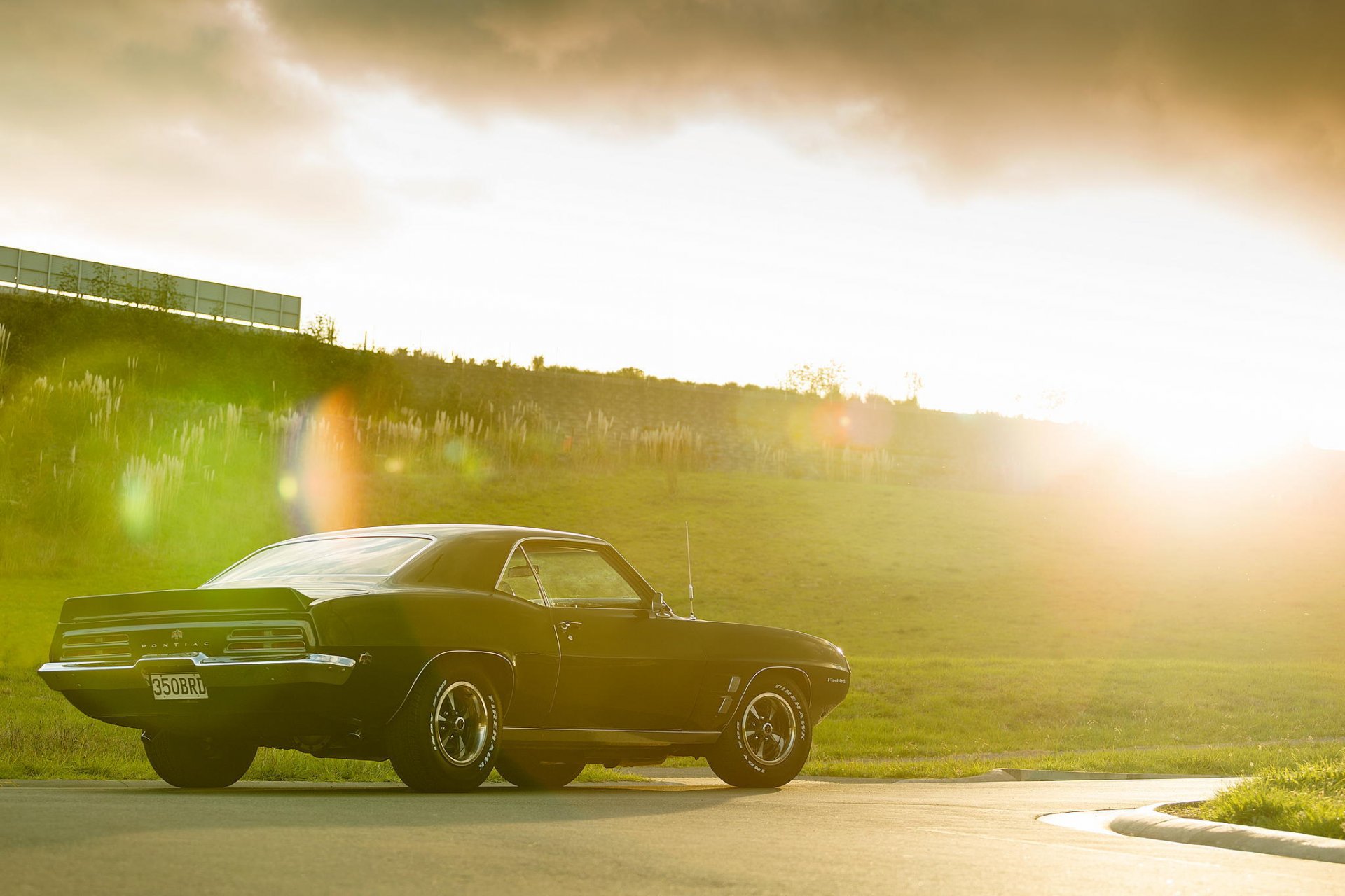 pontiac firebird tył andrzej diomides pontiac słońce blik