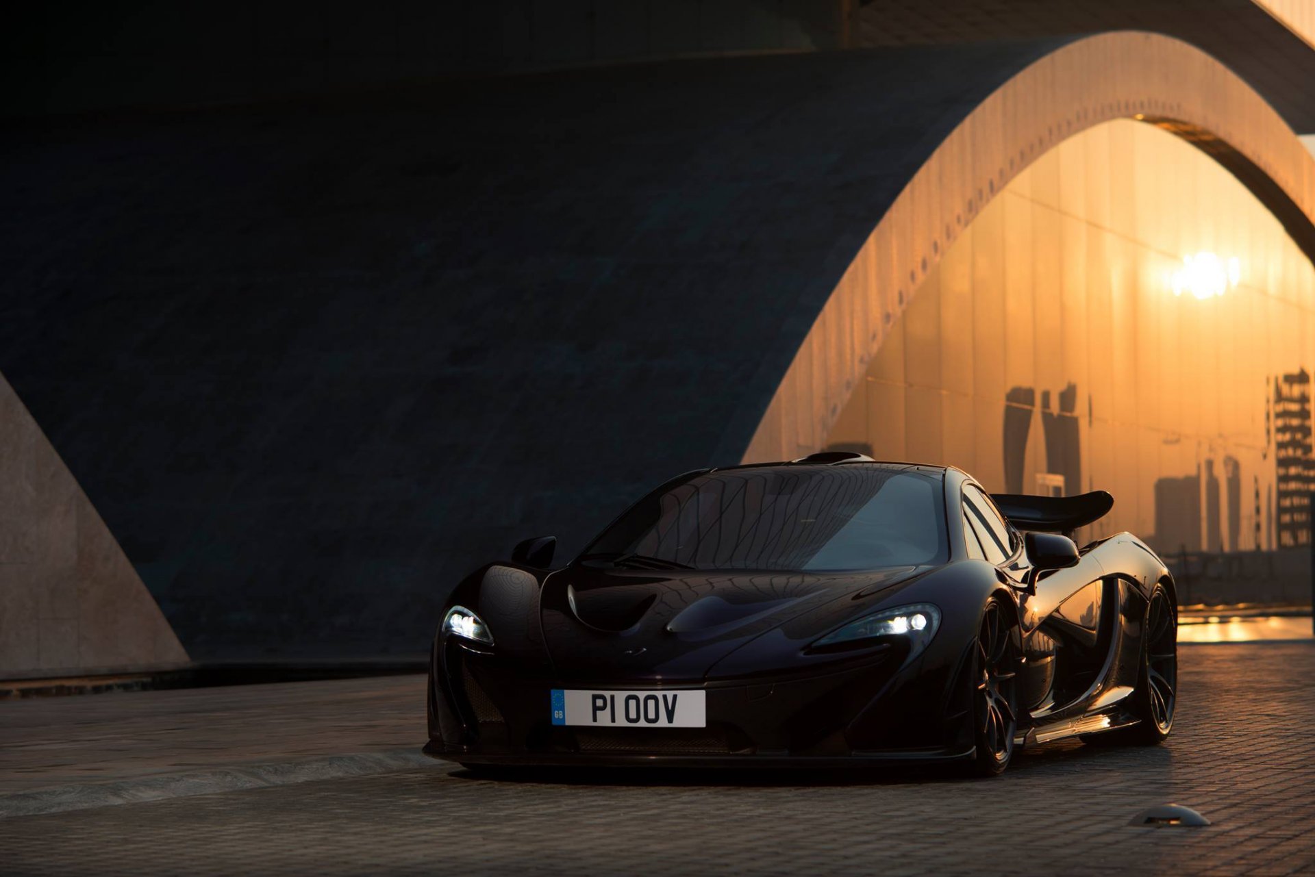 mclaren p1 mclaren front headlights tinting reflection