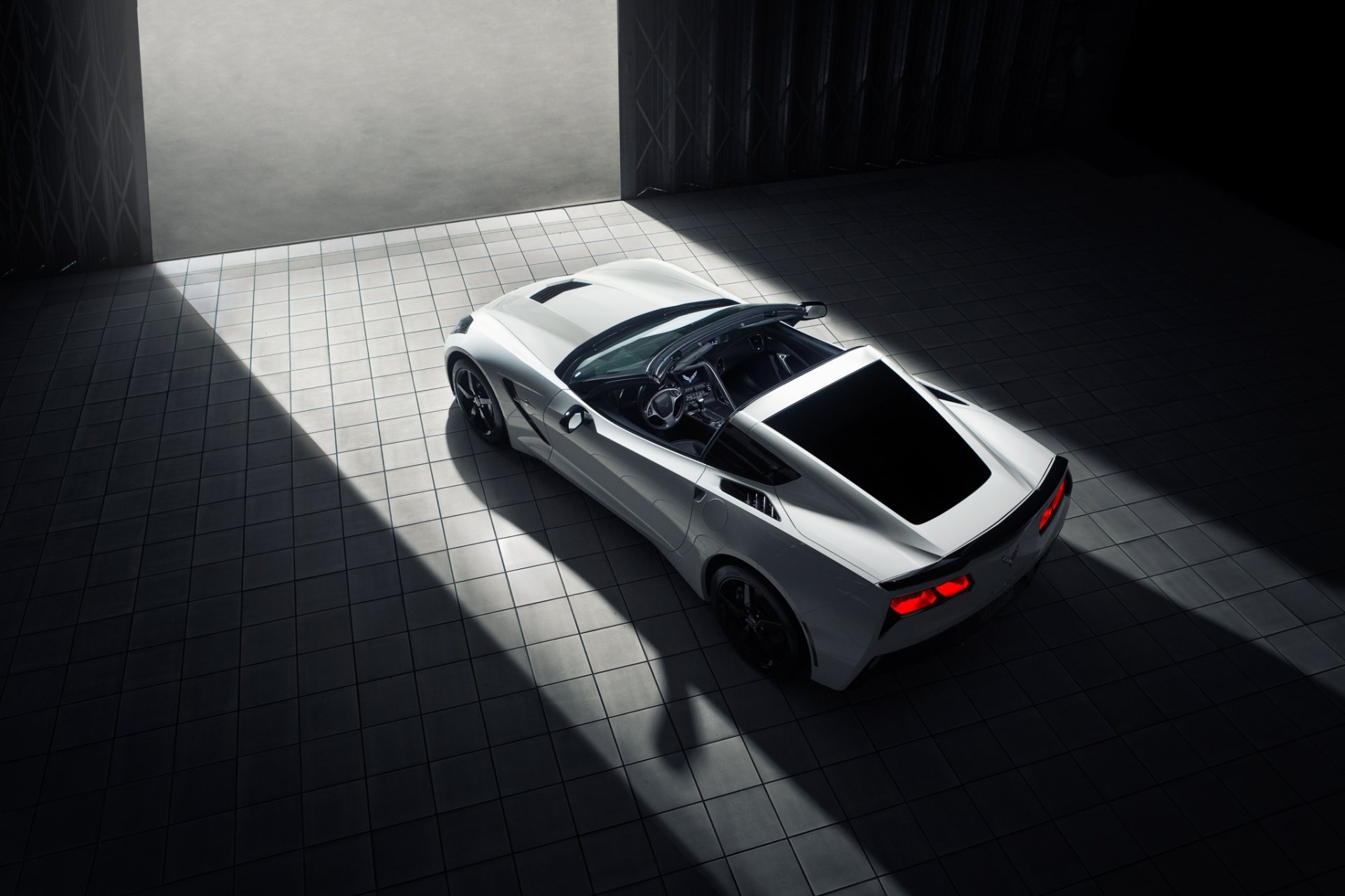 chevrolet corvette c7 stingray roadster bianco posteriore