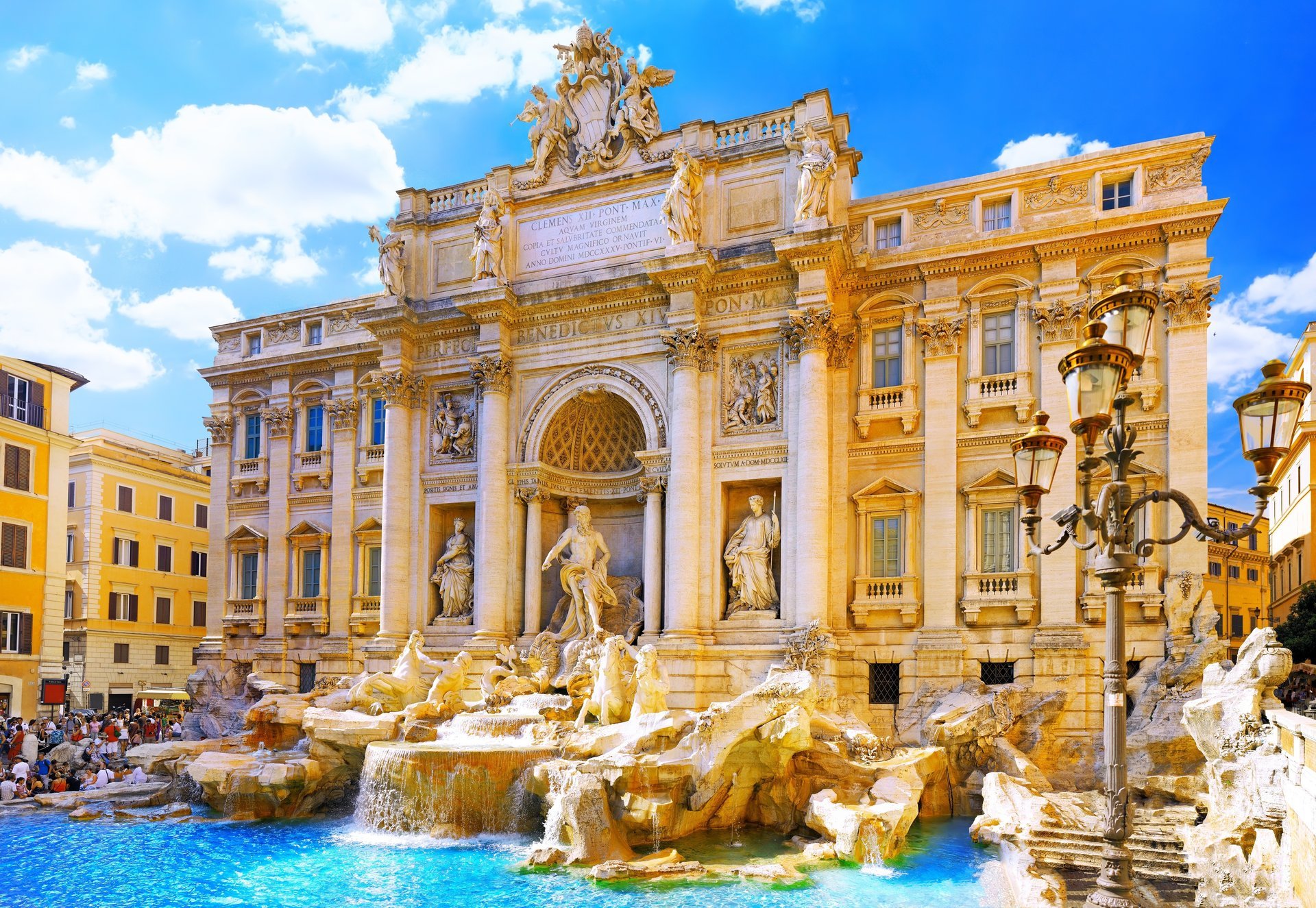 fontana di trevi italien palast italy rom stadt rome trevi-brunnen architektur gebäude sehenswürdigkeit lichter schönheit straße