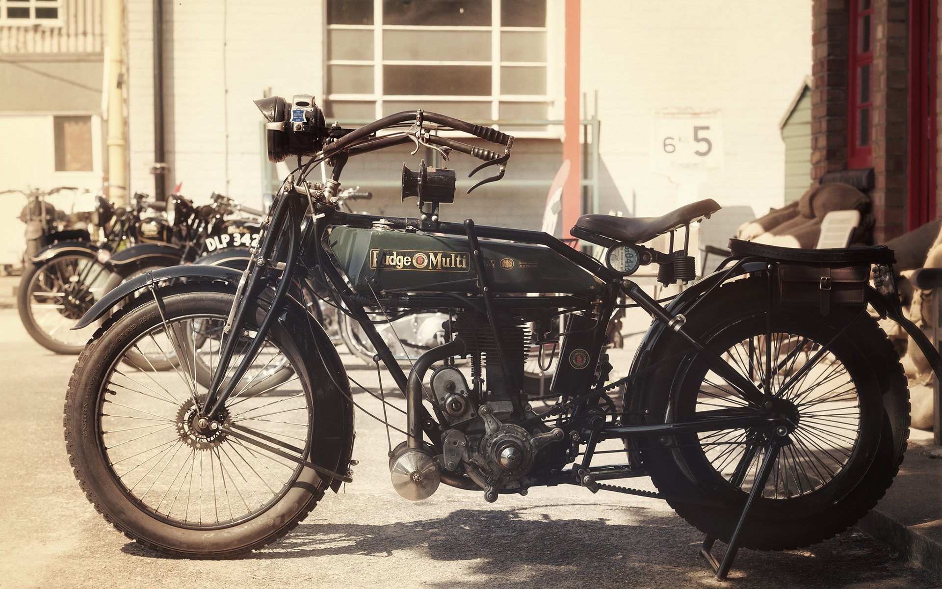 moto vélo vieille minuterie classique