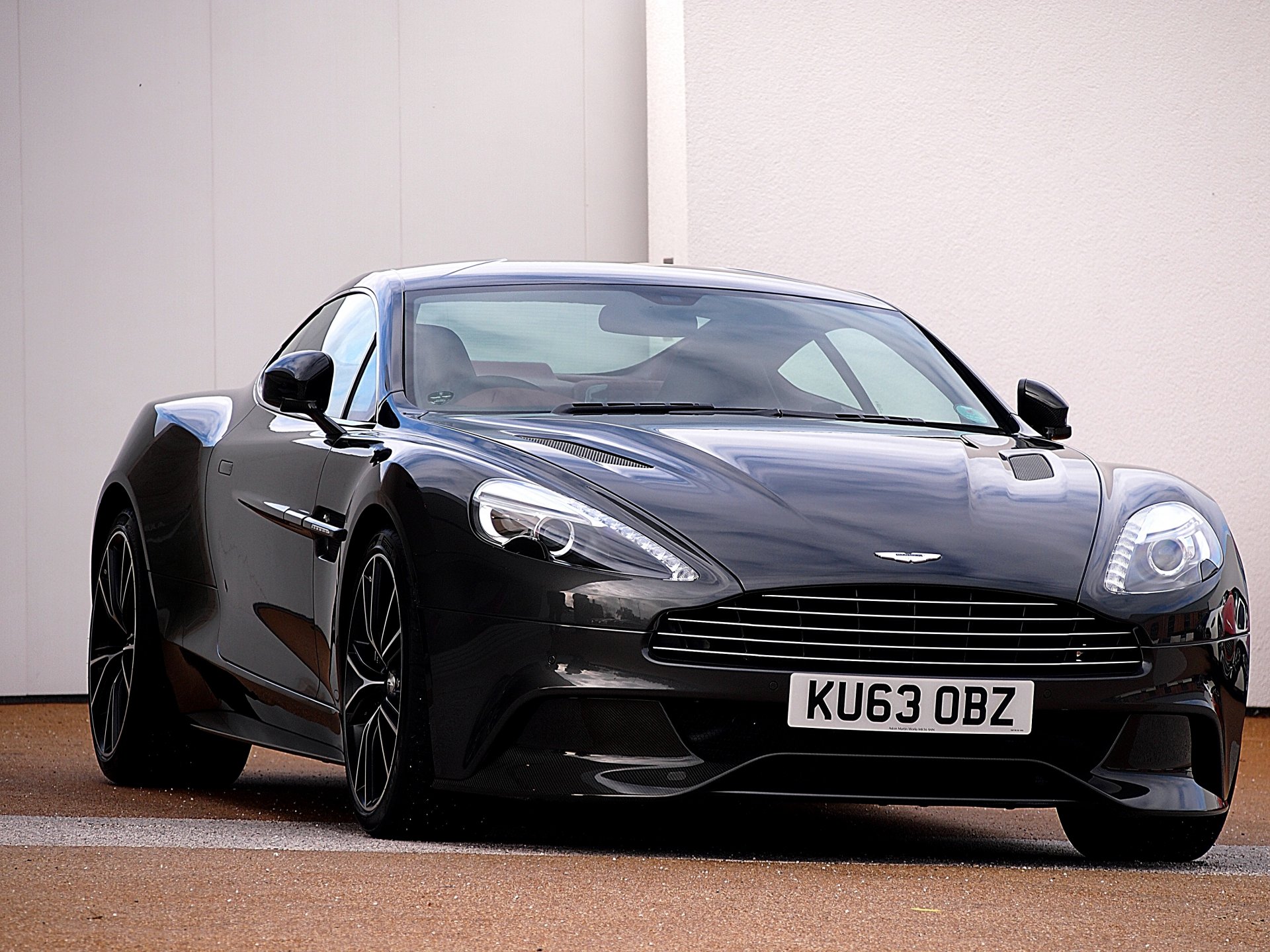 aston martin auto sportive tuning chic bles bellezza