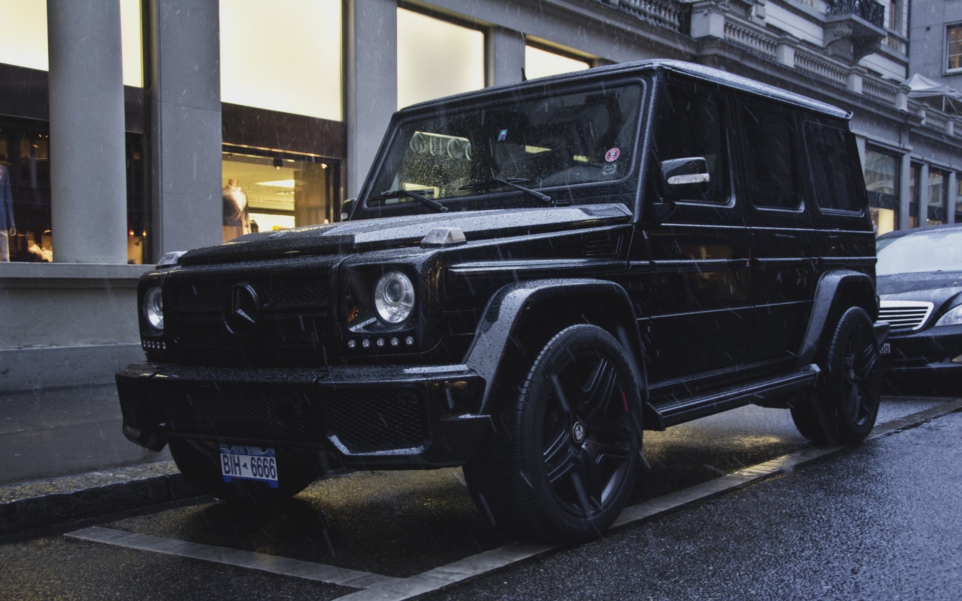 tuning jeep czarny g55 amg przód mercede