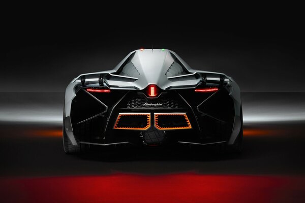 Schwarzer Lamborghini der 5. Generation stilvoller Hintergrund