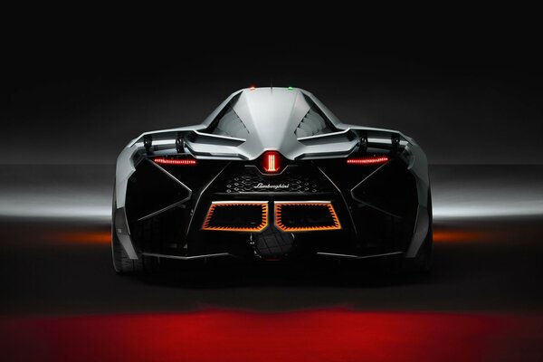 Czarne Lamborghini 5 generacji stylowe tło