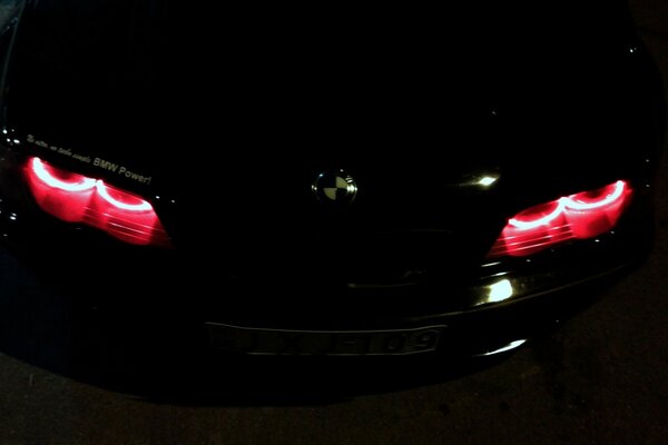 Bmw winks in the night and calls you